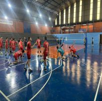 Sertãozinho vence rodada dupla do Campeonato de Vôlei da APV