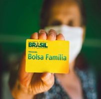 100 mil beneficiários podem ter Bolsa Família bloqueado