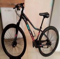 Vende-se bicicleta com freio à disco