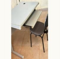 Vende-se mesa de escritório